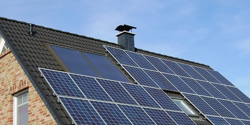 8 Reasons Why You Should Go Solar Now