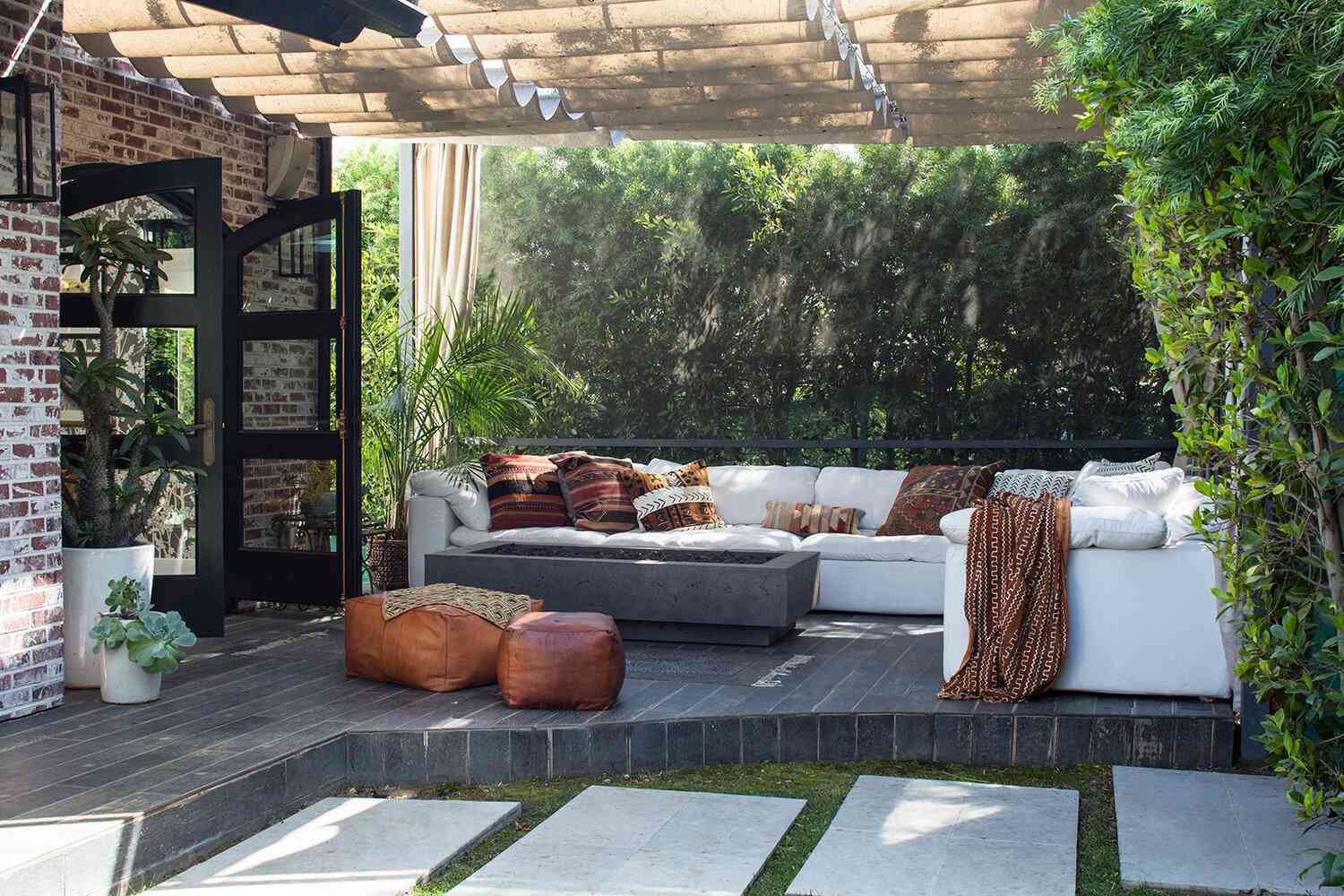 Designing an Outdoor Living Space