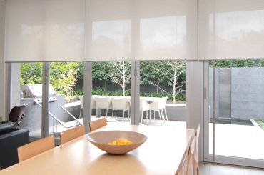 Discover Top 5 Benefits of Outdoor Roller Blinds for Your Home