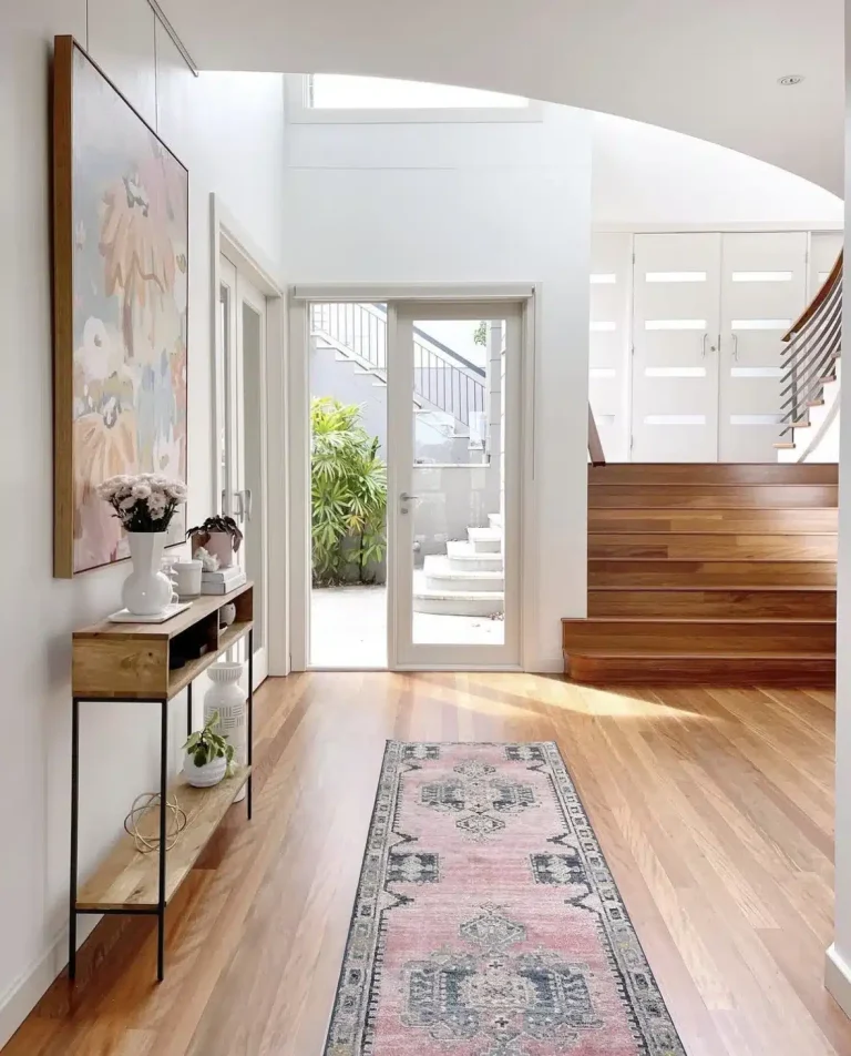 How to Choose the Perfect Hallway Rug for Your Home