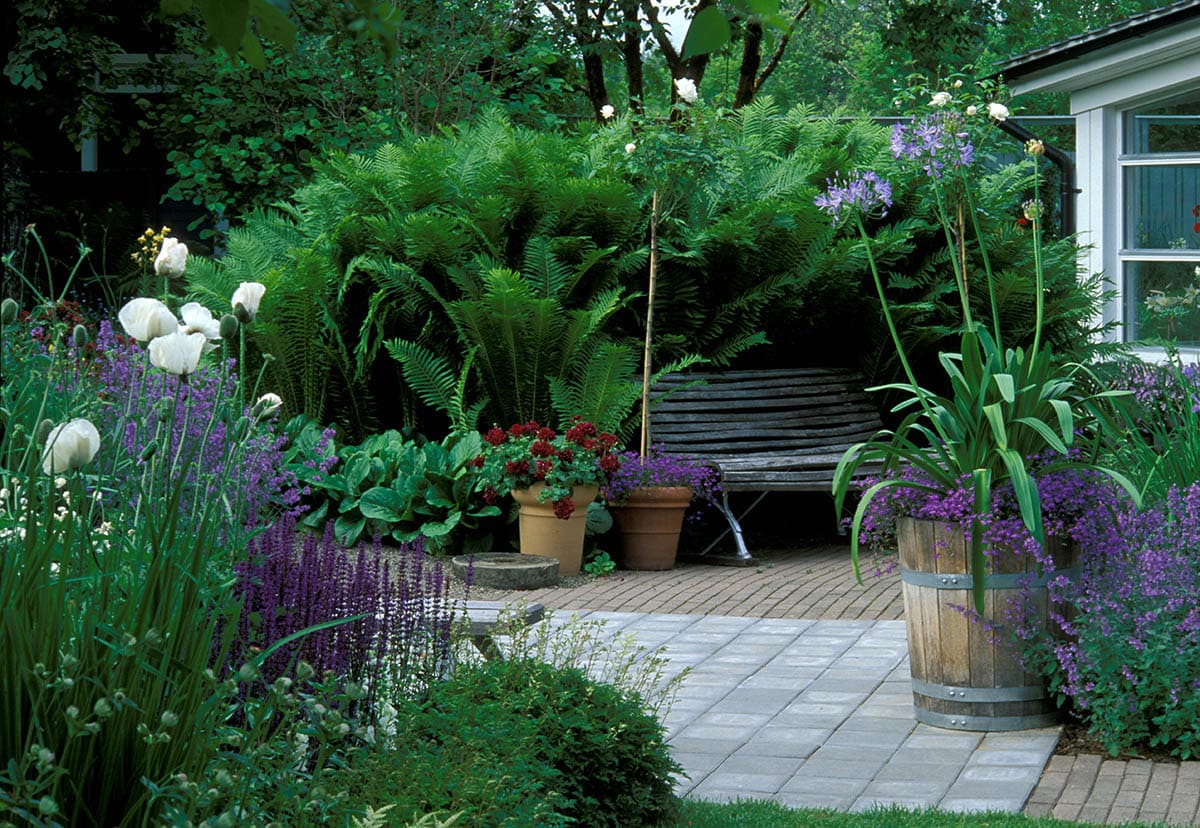 How to Use Concrete in Your Garden Design