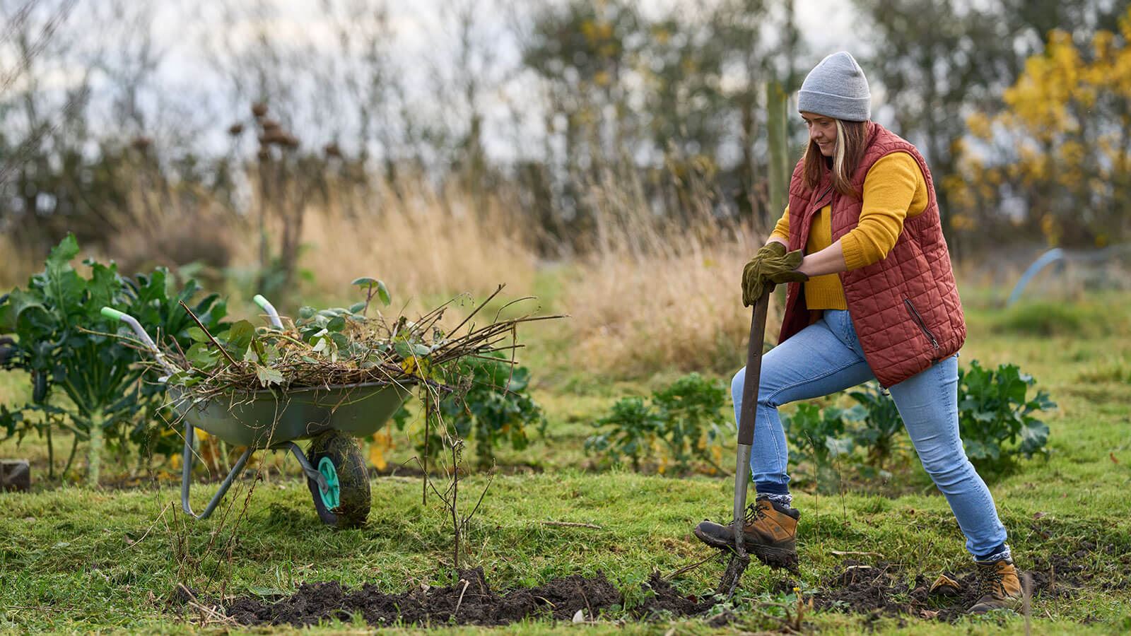 Does a Professional Gardener Need Insurance?