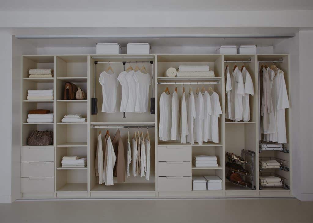 The Elegance and Functionality of Built-in Wardrobes: Transform Your Home Interior