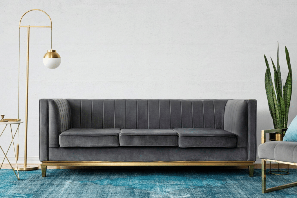 Balancing Comfort and Style: What to Look for in a Modern Sofa